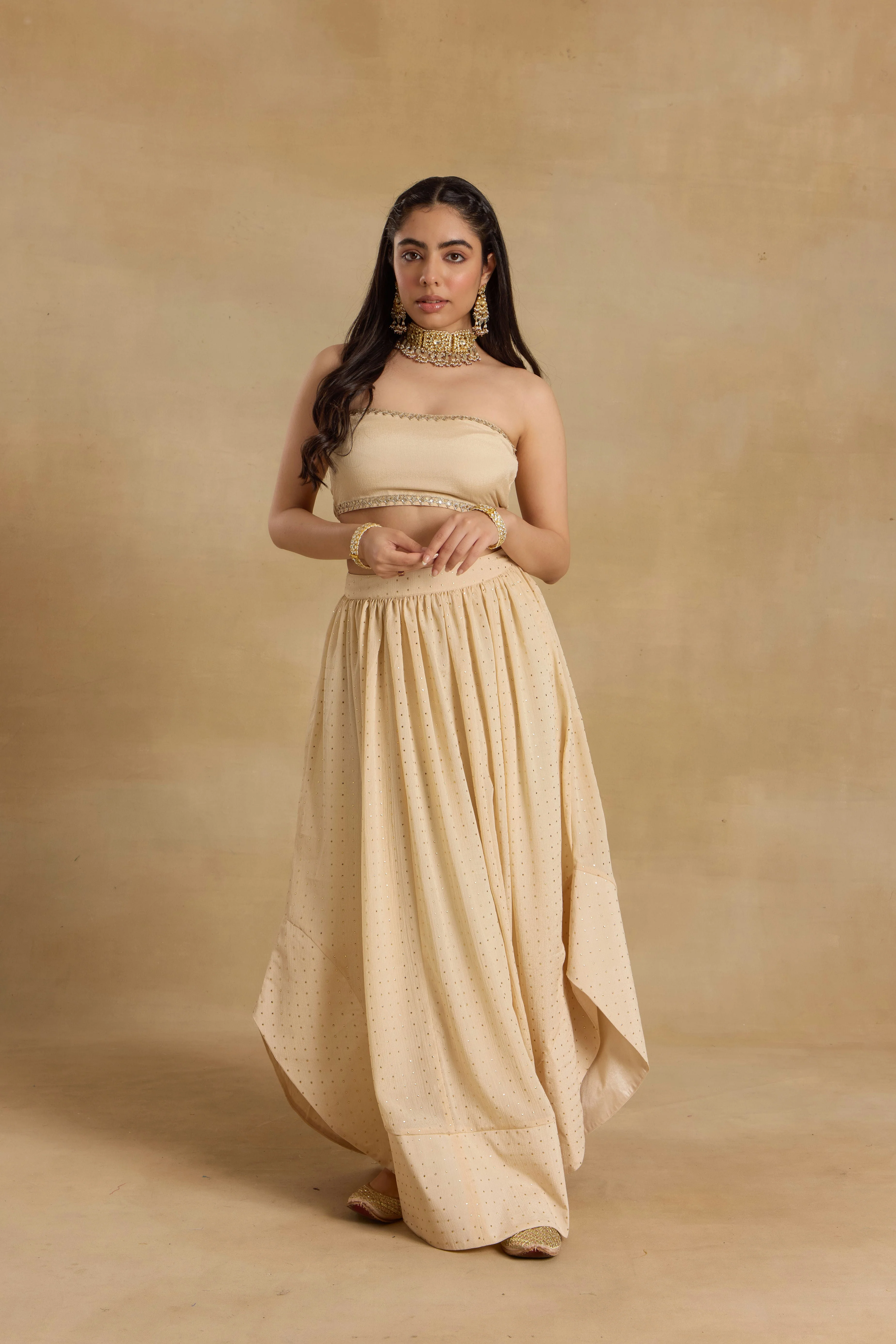 Alaya Heer Ivory Eyes On Me Lehenga Set - Image 5