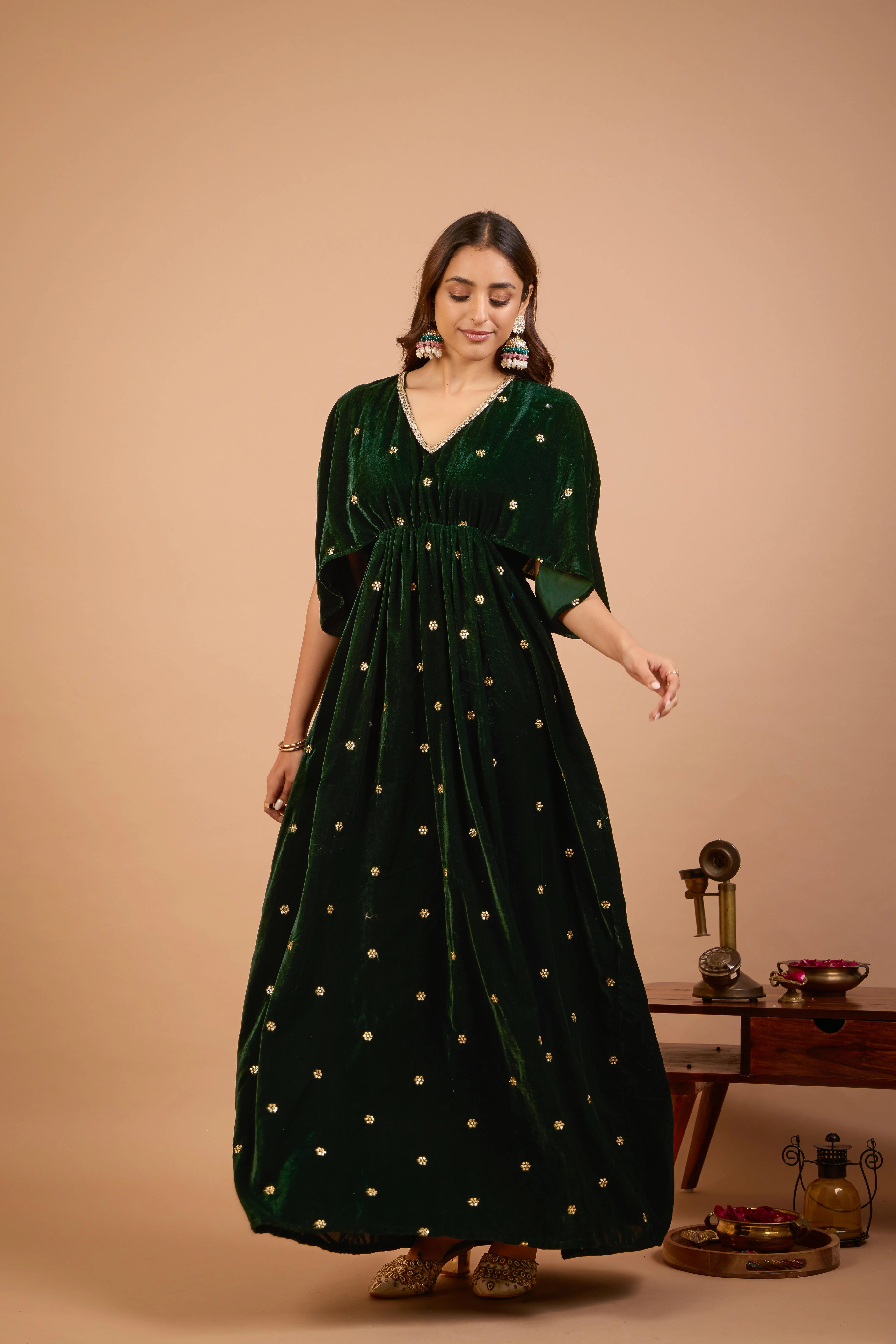 Alaya Jugni Emerald Green Velvet Vines Kaftan - Image 3