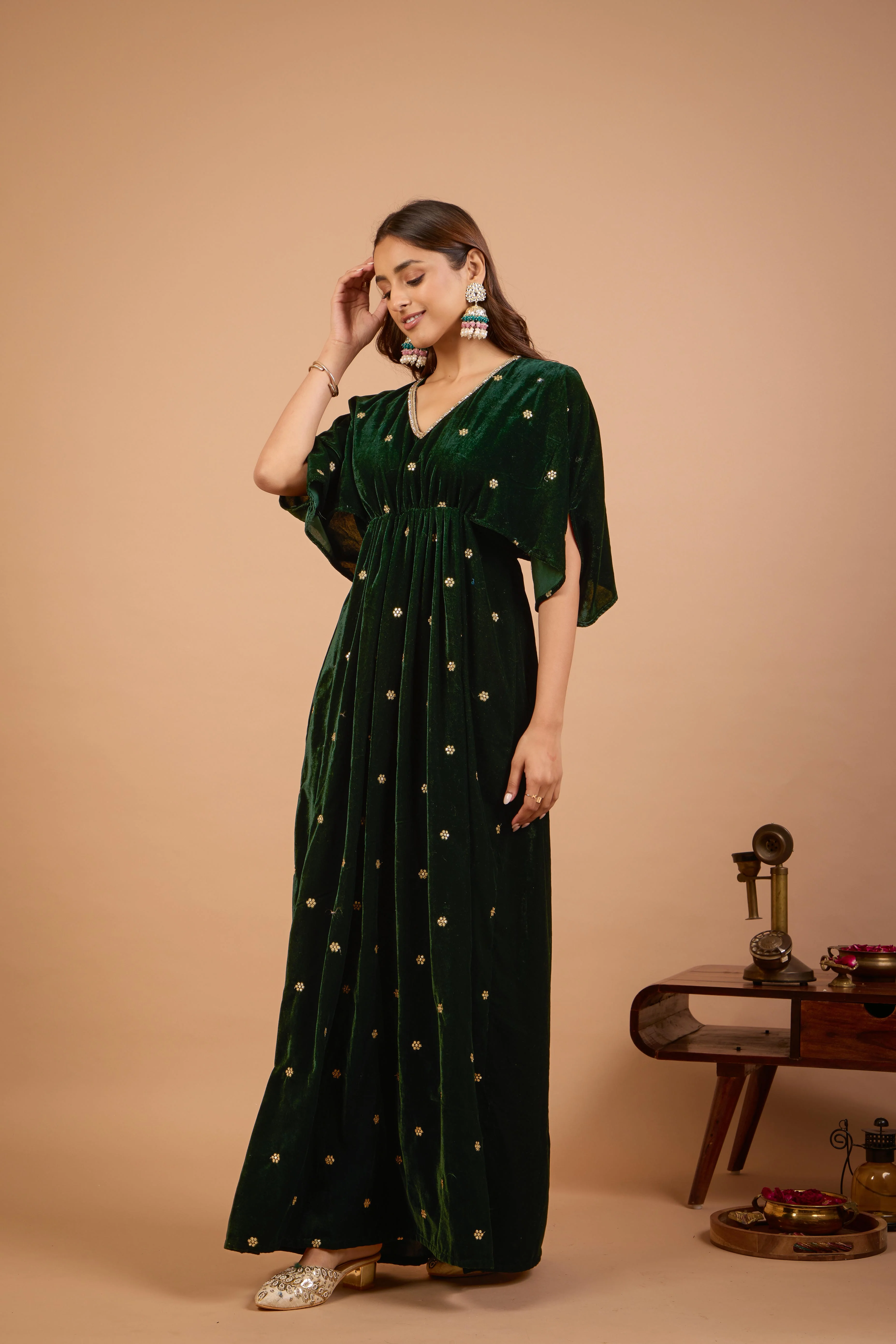 Alaya Jugni Emerald Green Velvet Vines Kaftan - Image 5