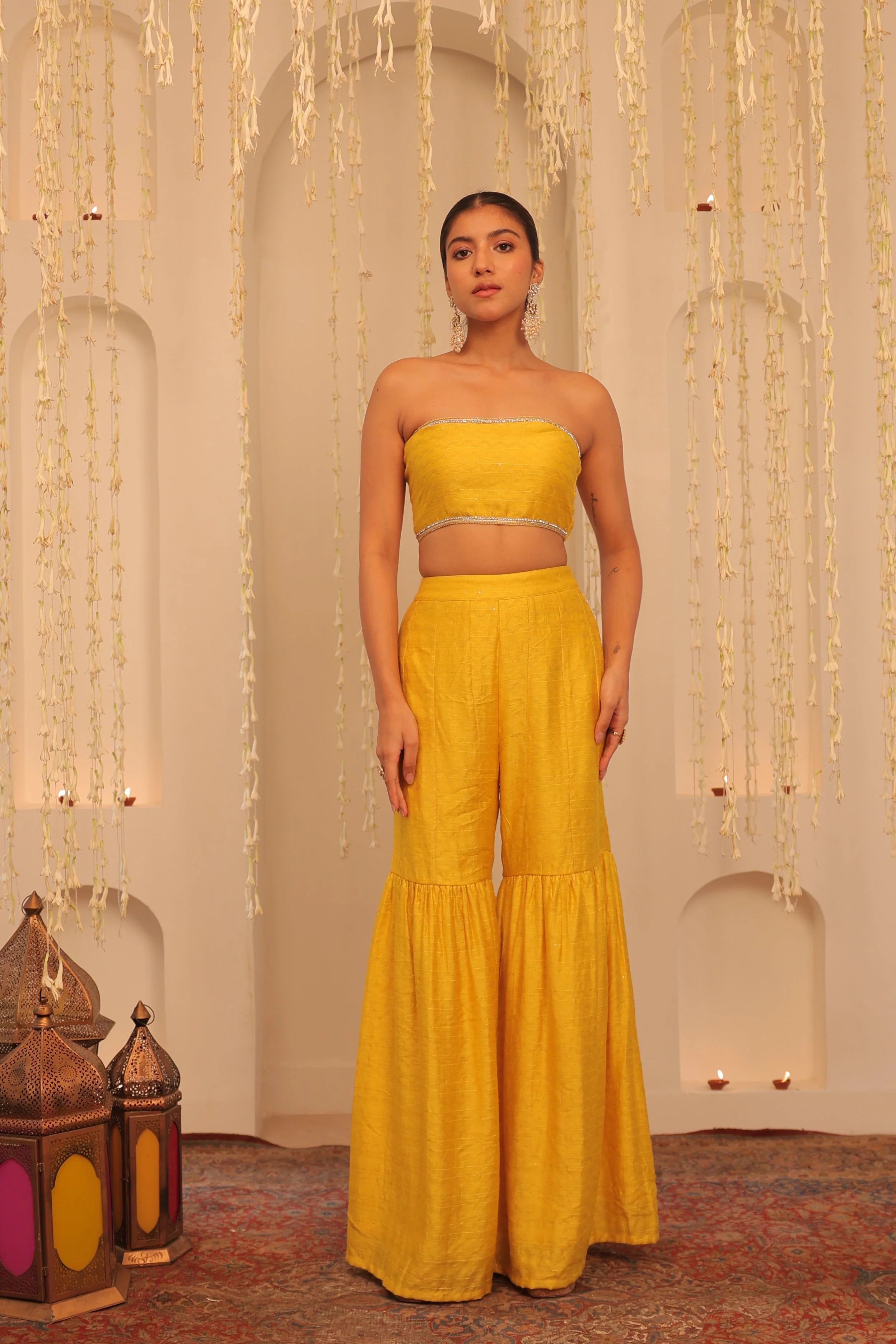 Alaya Mehfil Yellow Overlay Set - Image 3
