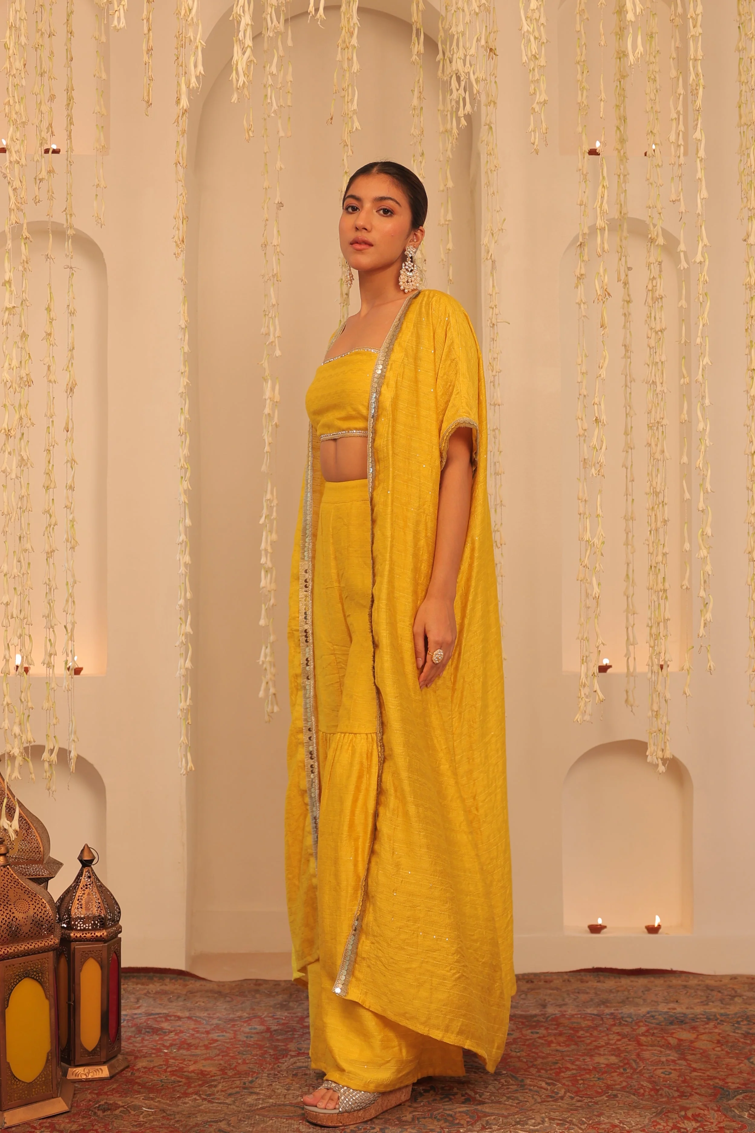 Alaya Mehfil Yellow Overlay Set - Image 6