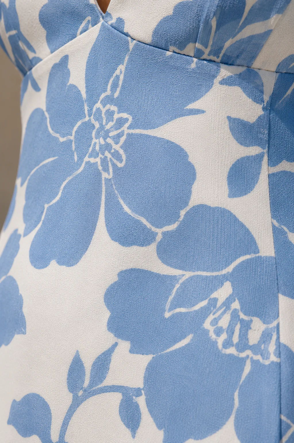 Amalfi Blue Bloom Short Dress - Image 4