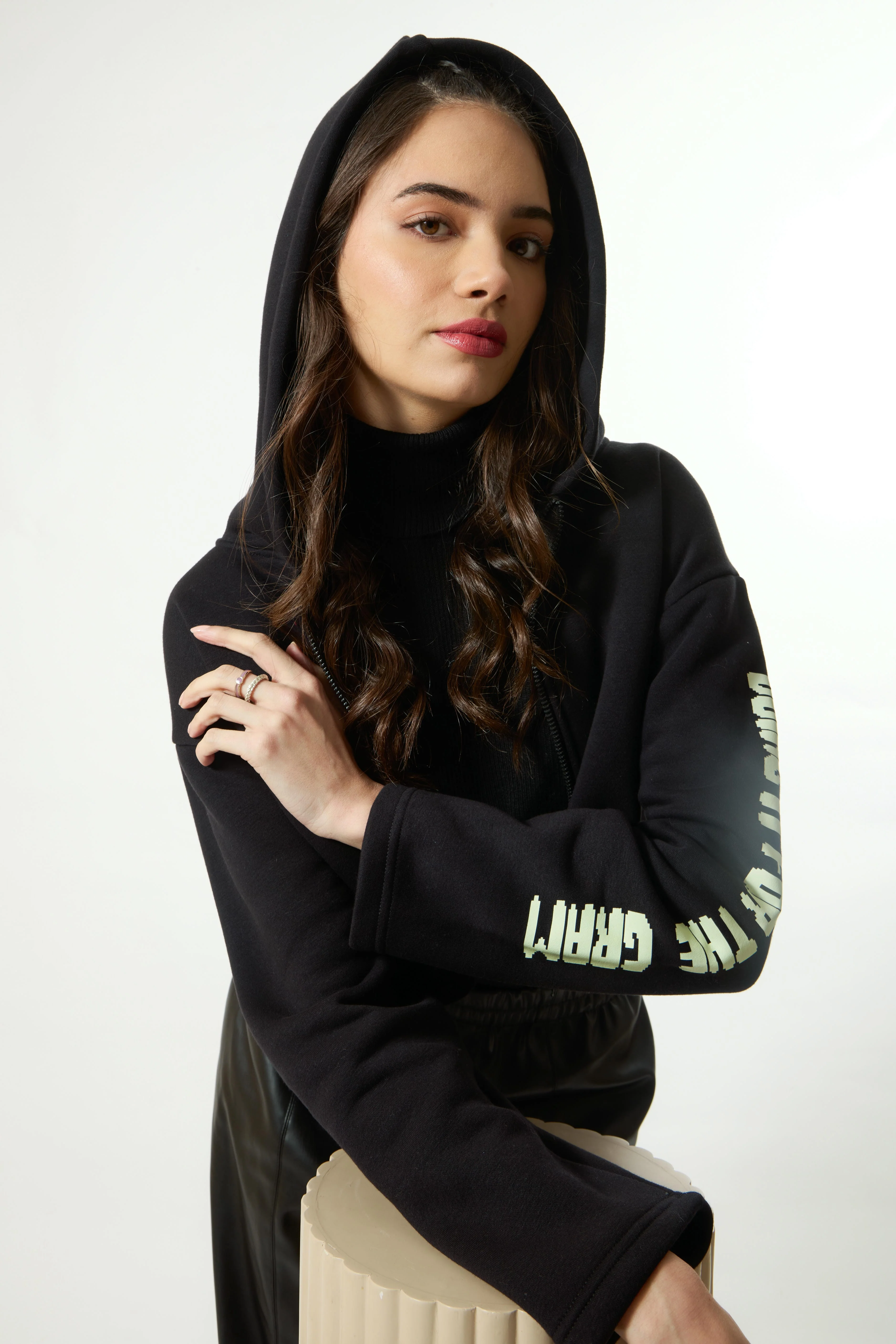 “FLEXIN” Premium Crop Hoodie - Image 8