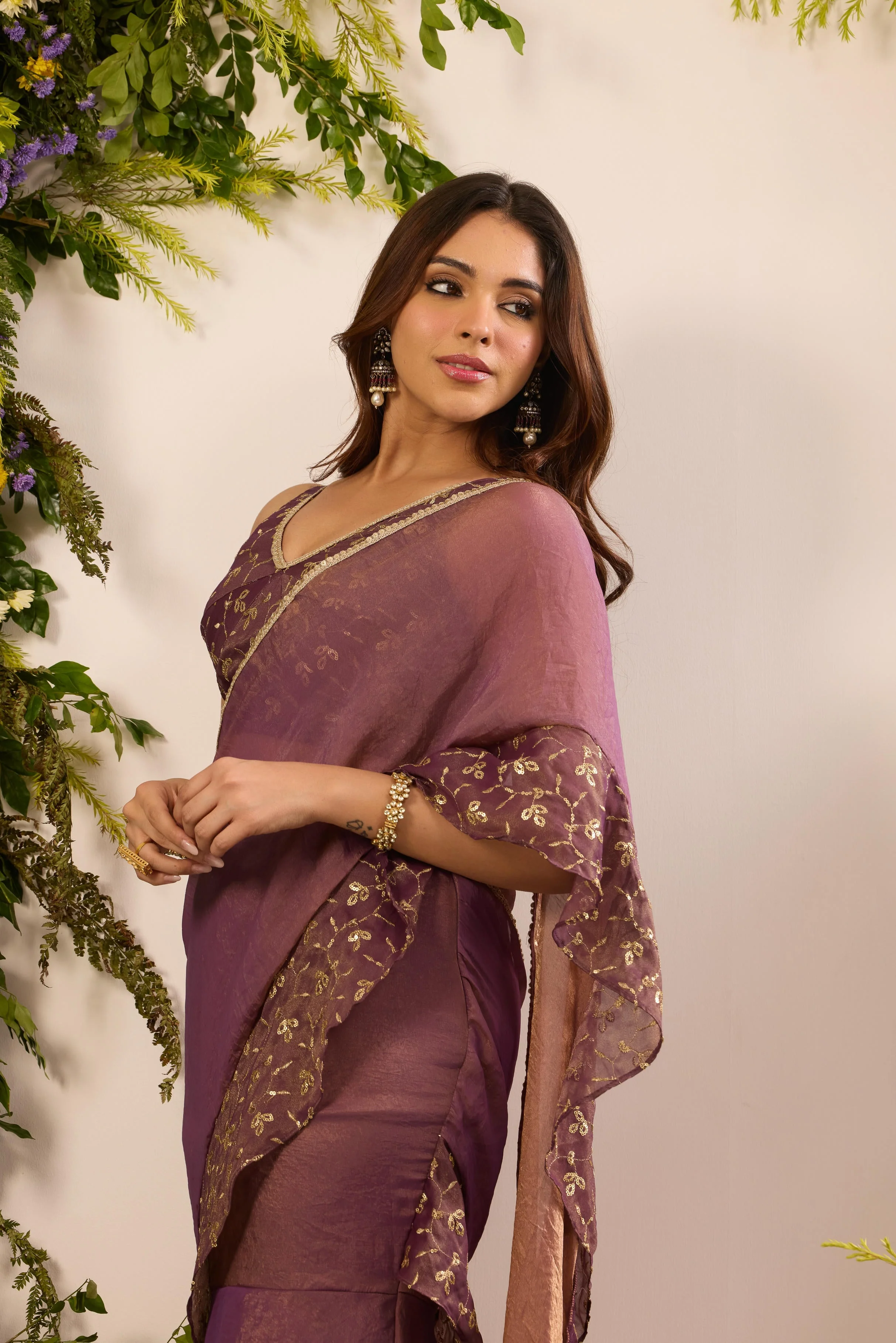Mastaani Berry Bloom Saree Set - Image 4