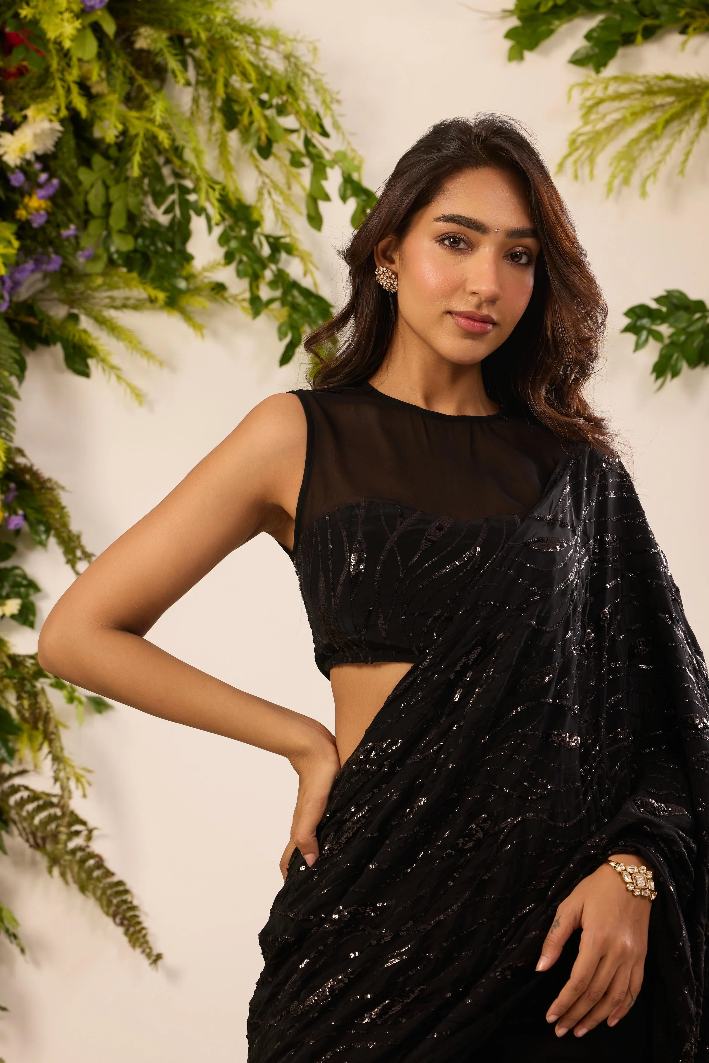 Mastaani Black Aurora Pre Draped Saree Set - Image 4