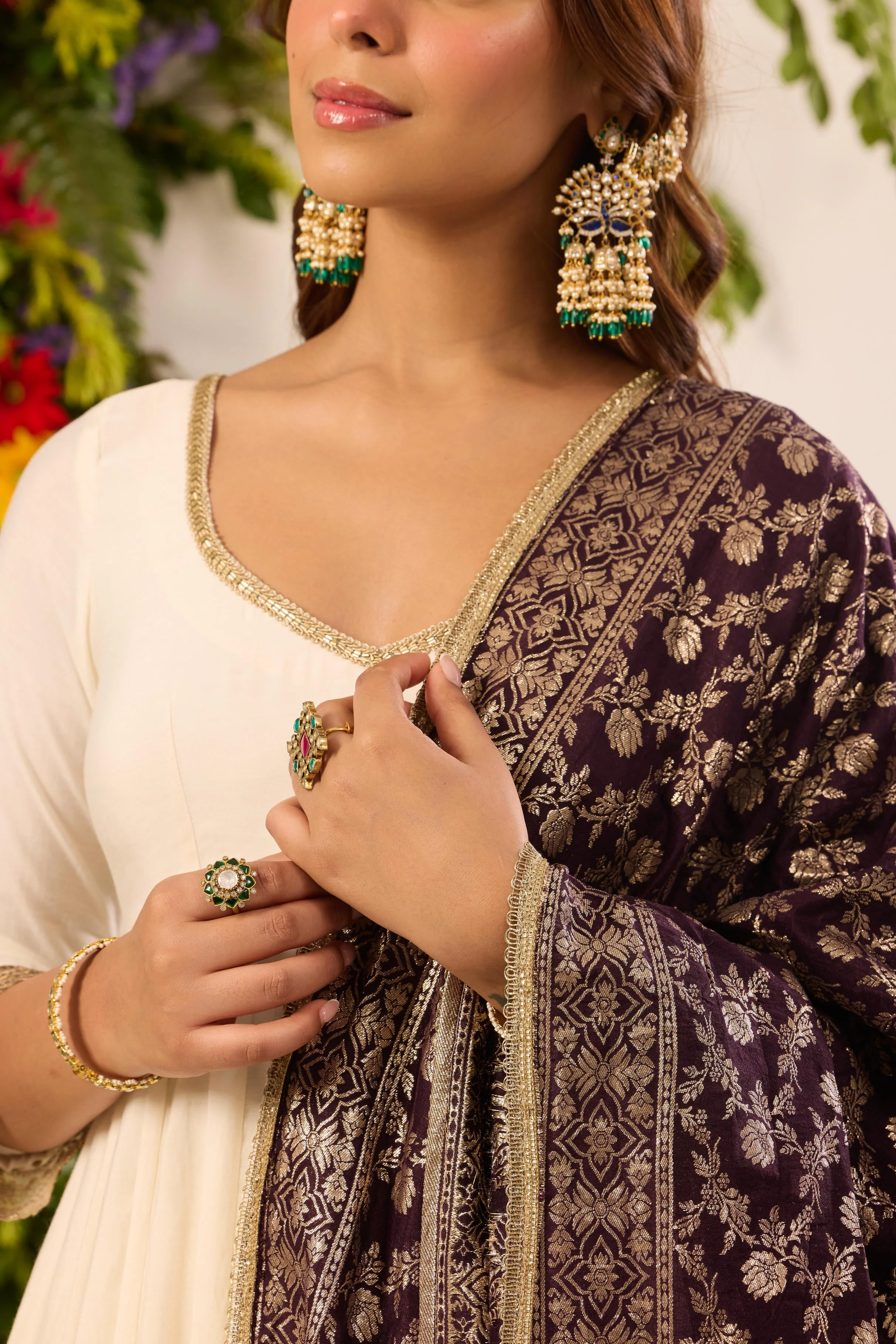 Mastaani Classic Ivory Anarkali Set - Purple Dupatta - Image 3