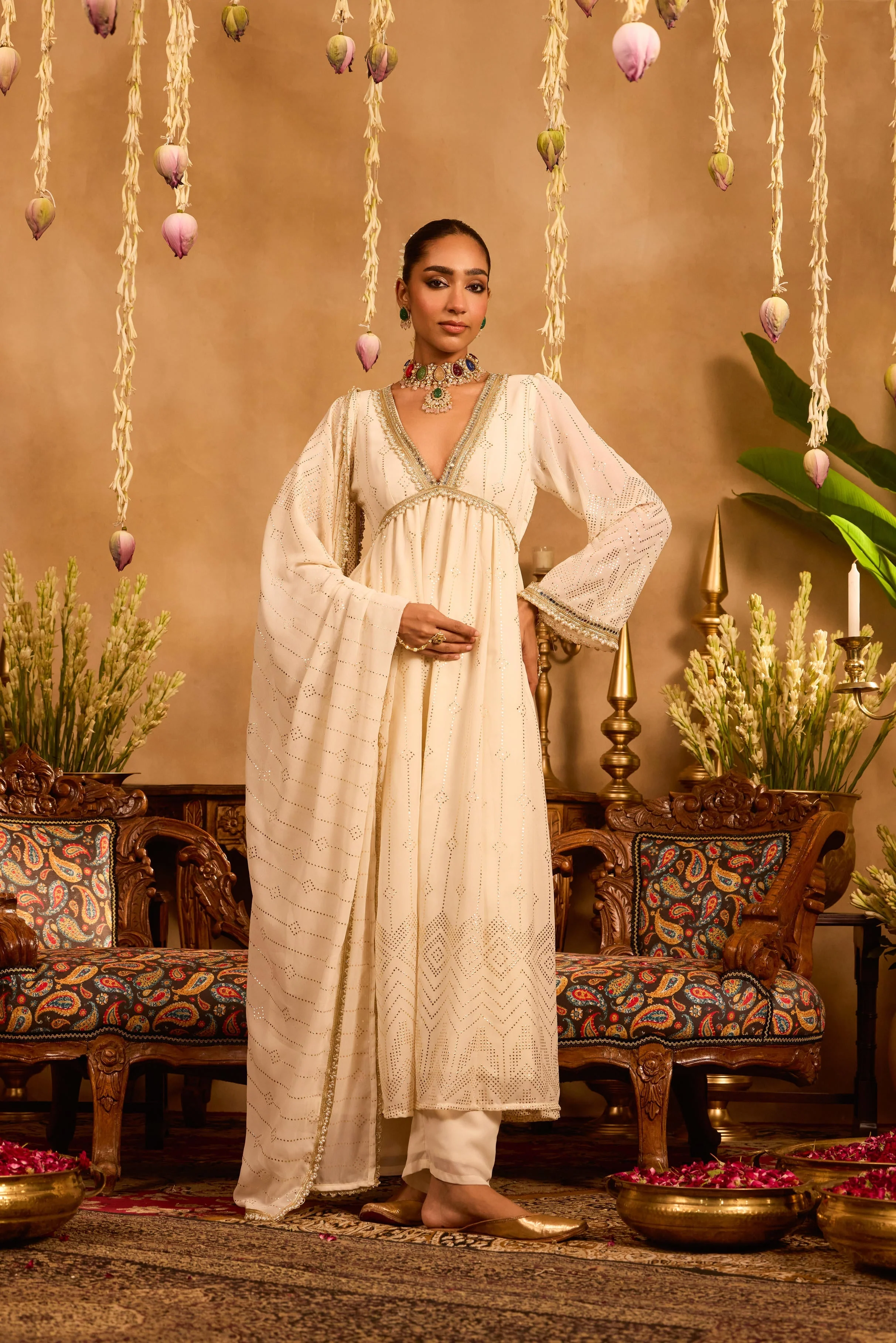 Mastaani Ivory Glow Mirrorwork Anarkali Set - Image 5